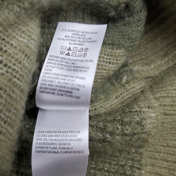 Lucky Brand Green Camo Cozy Knit Button Sweater Medium - Picture 6 of 9